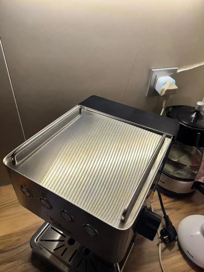 قهوه سایز بارنی۳۰۰۵|کافی‌شاپ و رستوران|تهران, قزل قلعه|دیوار