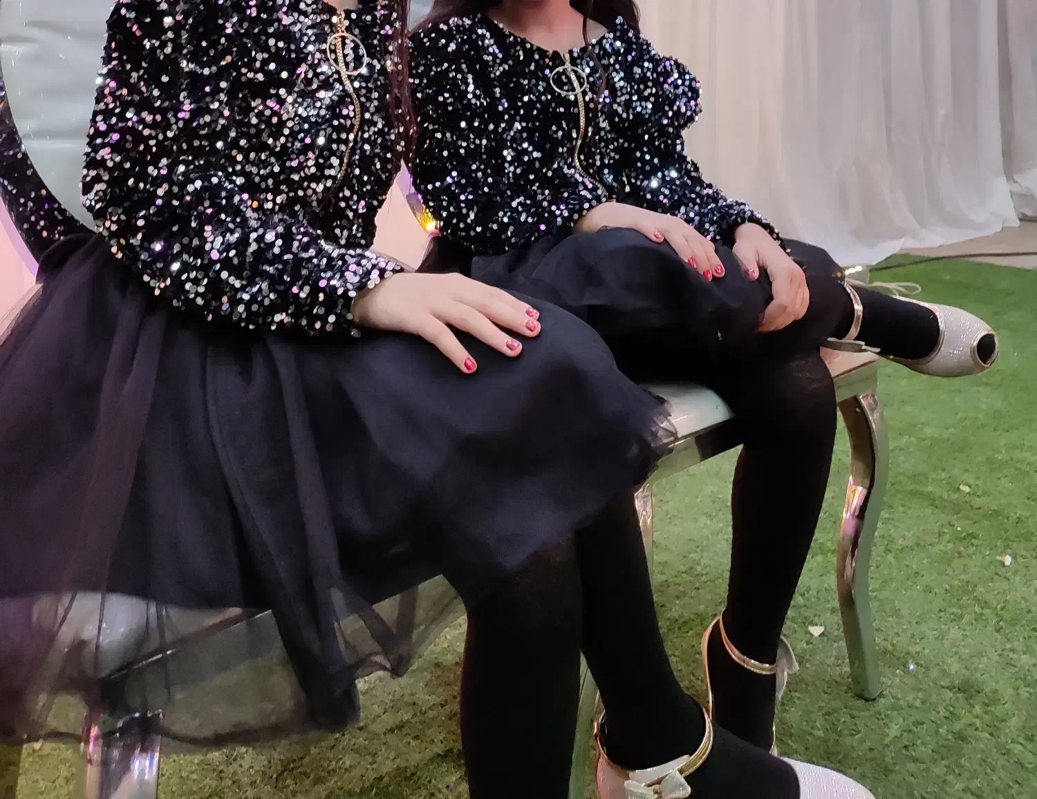 لباس بچه|لباس|چرام, |دیوار