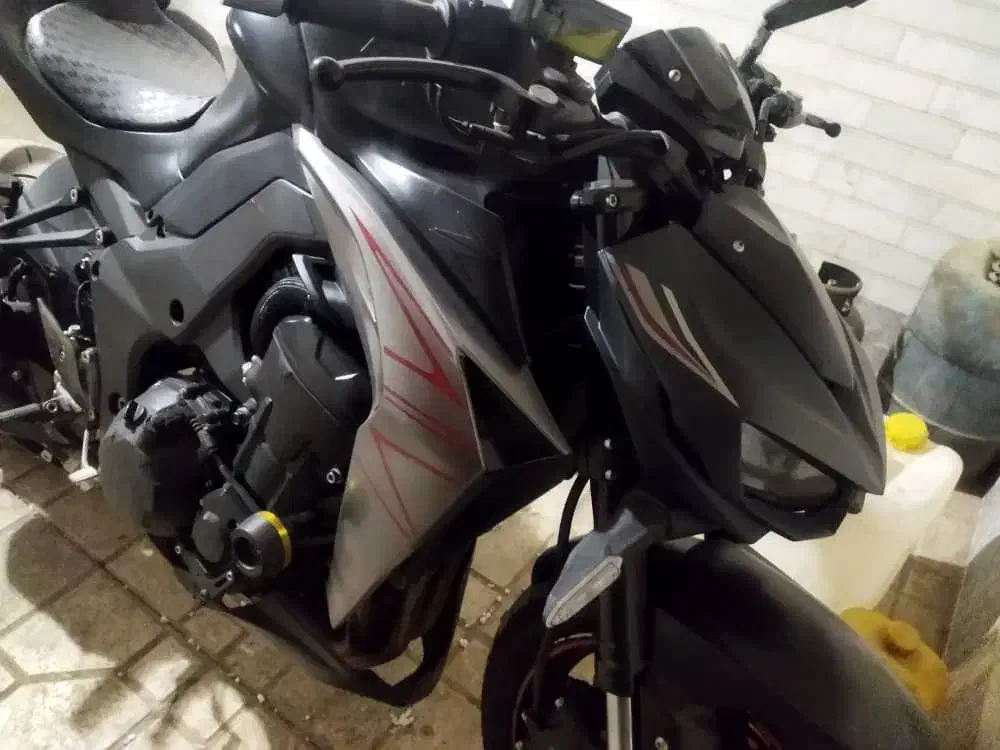 کاوازاکی ۱۰۰۰ سی بی موتور سنگین|موتورسیکلت|اصفهان, فیض|دیوار