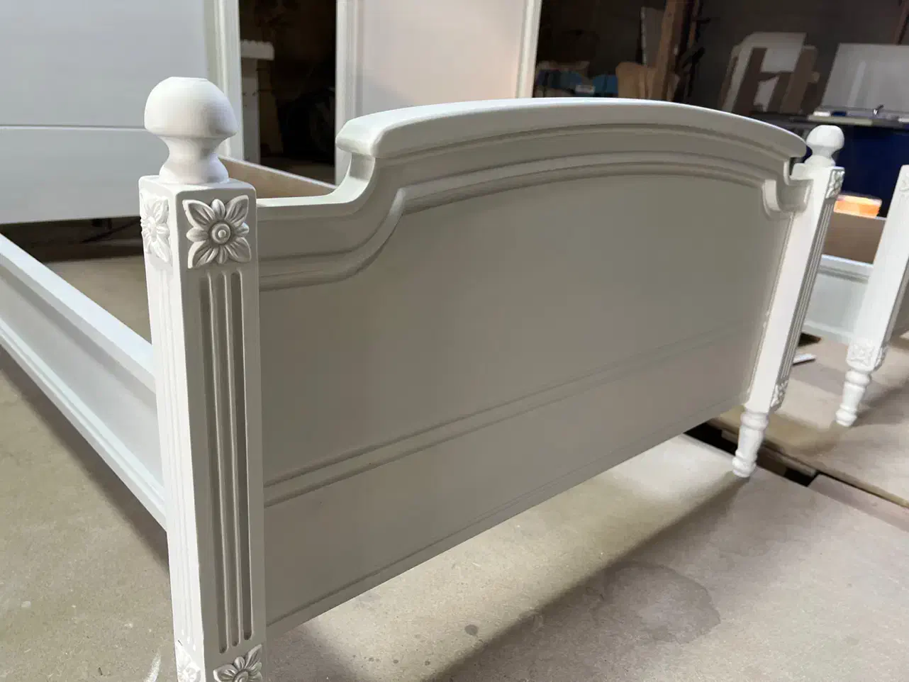 استخدام زیرکار چی یا رنگکار چوب و ام دی اف|استخدام صنعتی، فنی، مهندسی|کرمانشاه, |دیوار