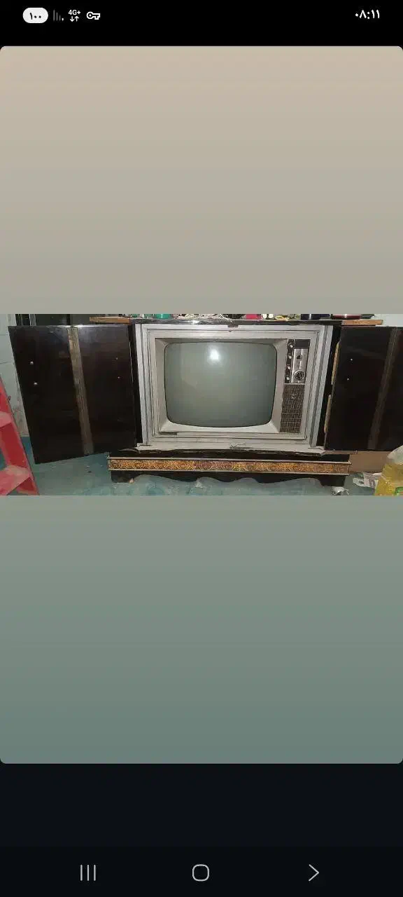 تلویزیون De.Luxe عتیقه کاملا آک و دست نخورده|کلکسیون اشیاء عتیقه|ورزنه, |دیوار