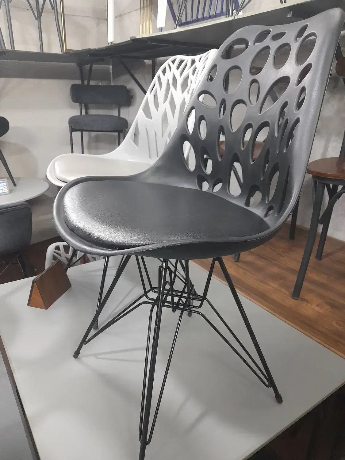 صندلی ۰۲۷|کافی‌شاپ و رستوران|یزد, |دیوار