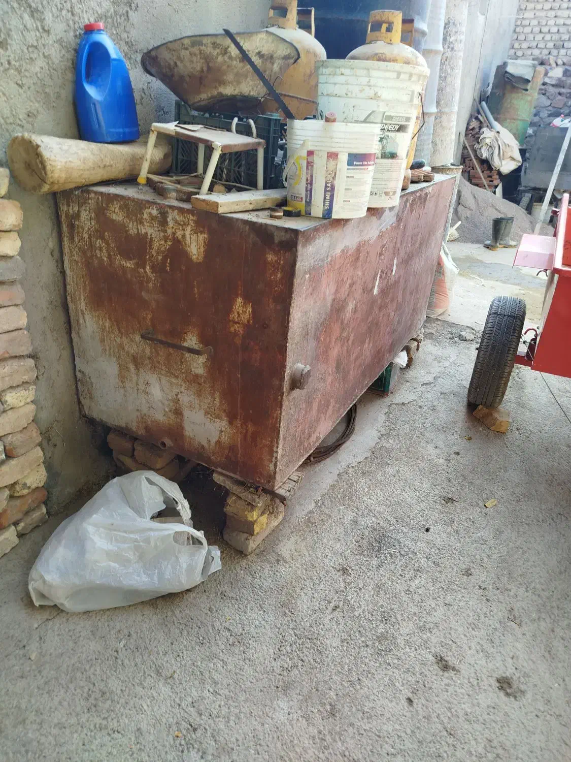 تانکر ۱۰۰۰ لیتری|مصالح و تجهیزات ساختمان|کوهین, |دیوار