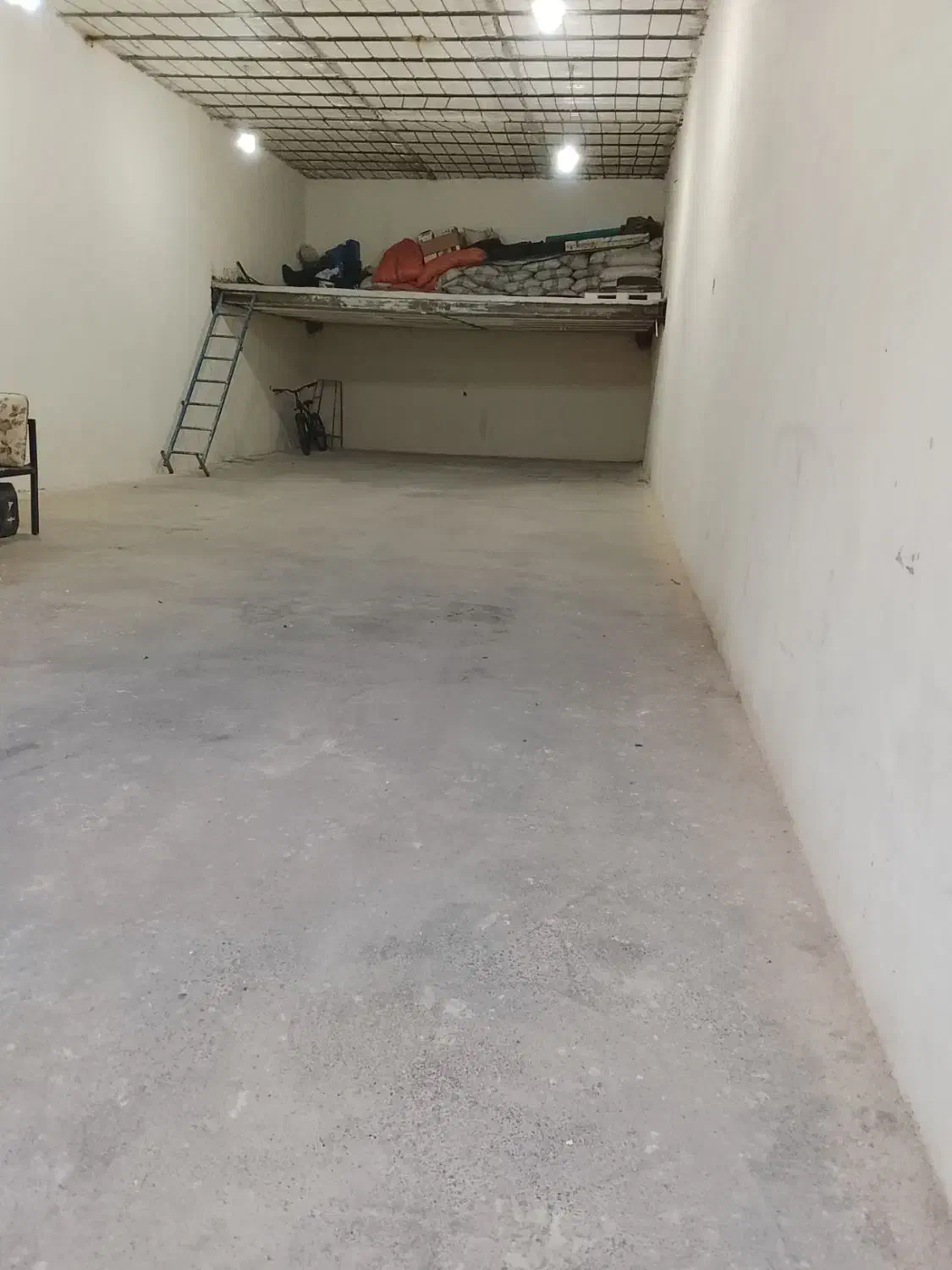 مغازه‌تجاری‌خیابان‌اصلی‌تلوری|اجارهٔ مغازه و غرفه|خرم‌آباد, |دیوار