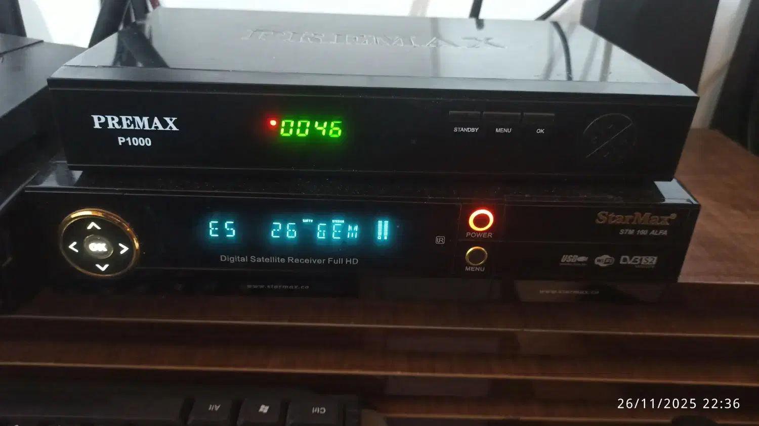 گیرنده دیجیتال فول اچ دی خارجی در حد نو|صوتی و تصویری|رشت, سعدی (تختی)|دیوار