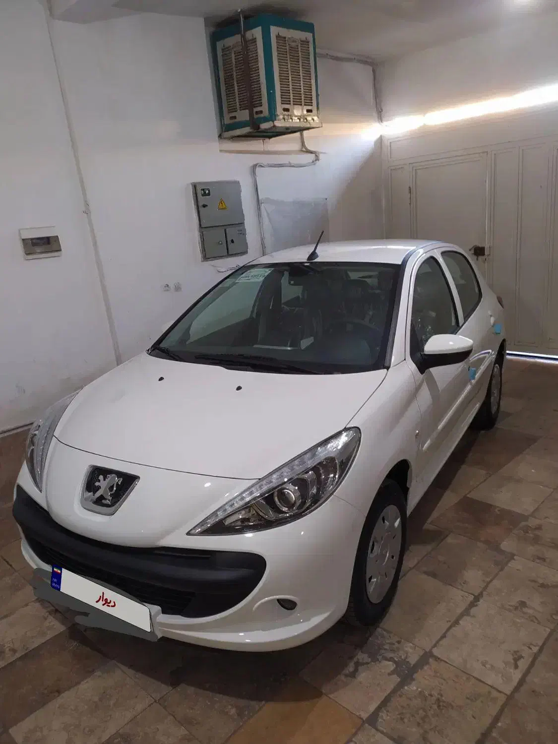 207i tu3|خودرو سواری و وانت|اندیشه, اندیشه فاز ۱|دیوار