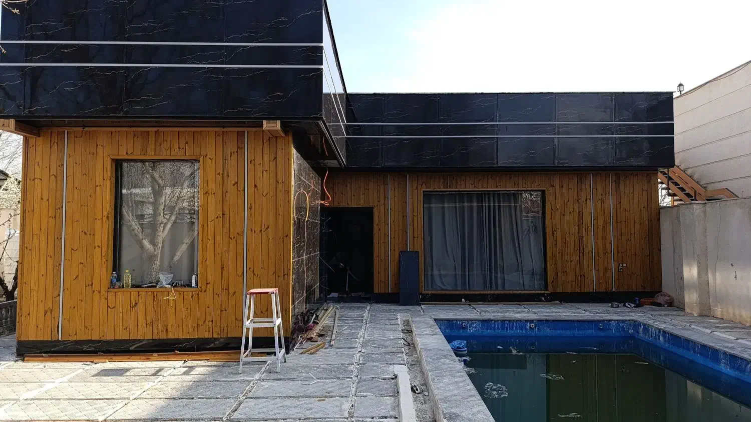 نصب قرنیز، ترمو، آینه دکوراتیو ، قاببندی ،پارکت|خدمات پیشه و مهارت|هشتگرد, شهرک ریحانه|دیوار