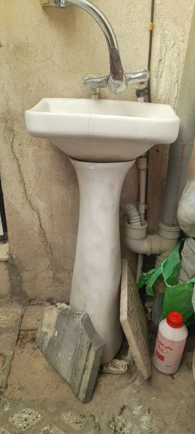 روشویی|لوازم سرویس بهداشتی|ازنا, |دیوار