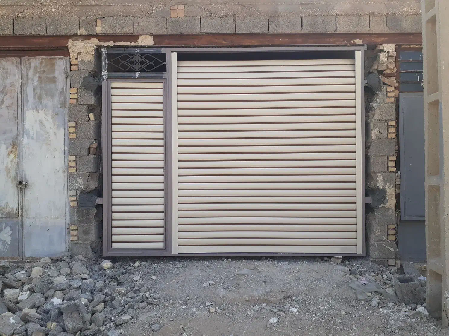 کرکره برقی.شیشه سکوریت|خدمات پیشه و مهارت|آبادان, |دیوار