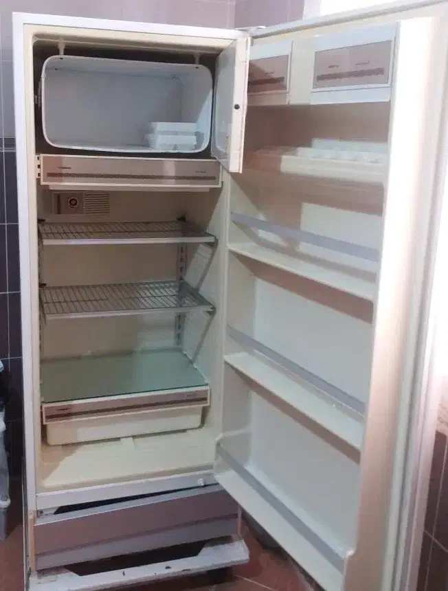 فروش یخچال فریزر|یخچال و فریزر|بندر انزلی, معلم|دیوار