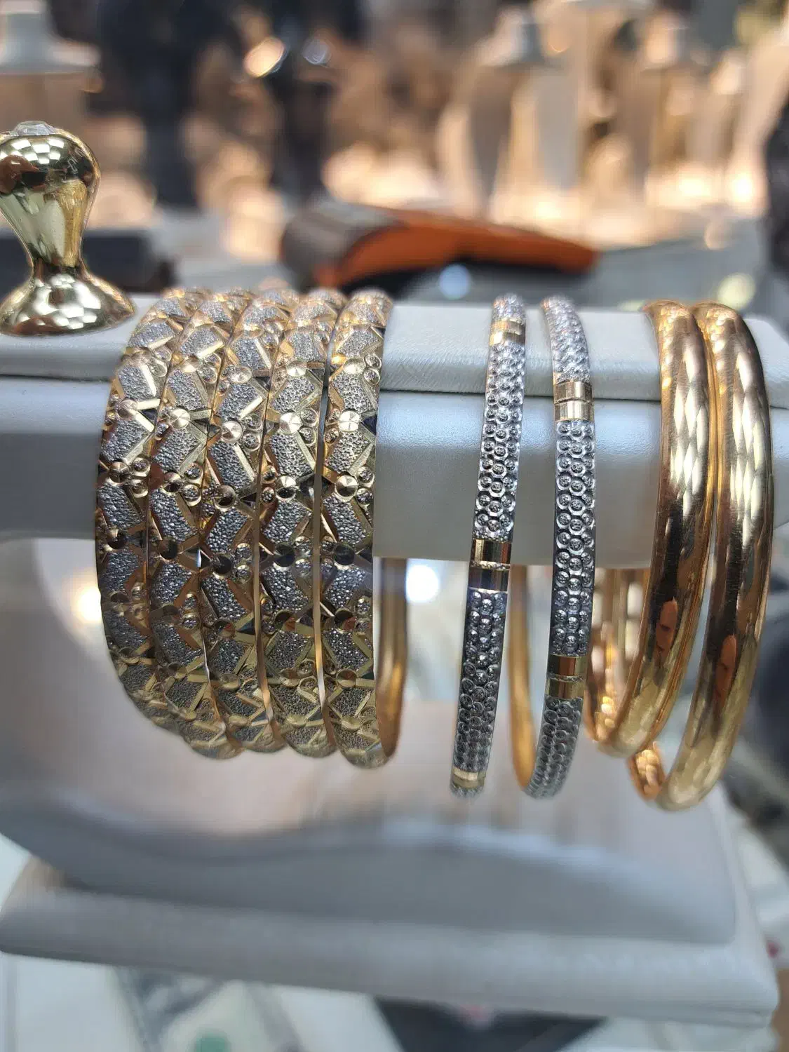 طلا بدون اجرت|جواهرات|کرج, اصفهانیها|دیوار