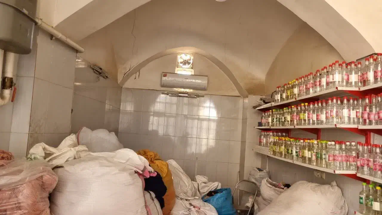 مغازه فروشی|فروش مغازه و غرفه|کاشان, بازار کاشان|دیوار