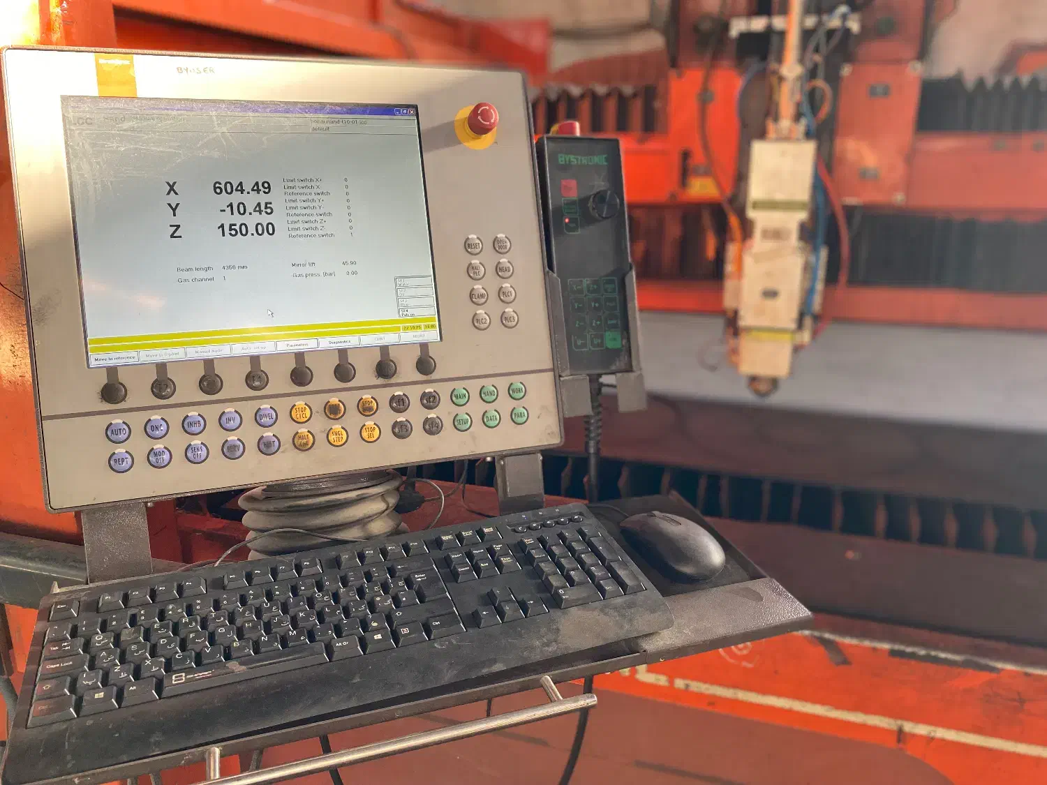 خدمات برش لیزر انواع فلزات با دقت بالا|خدمات پیشه و مهارت|اصفهان, محمودآباد|دیوار