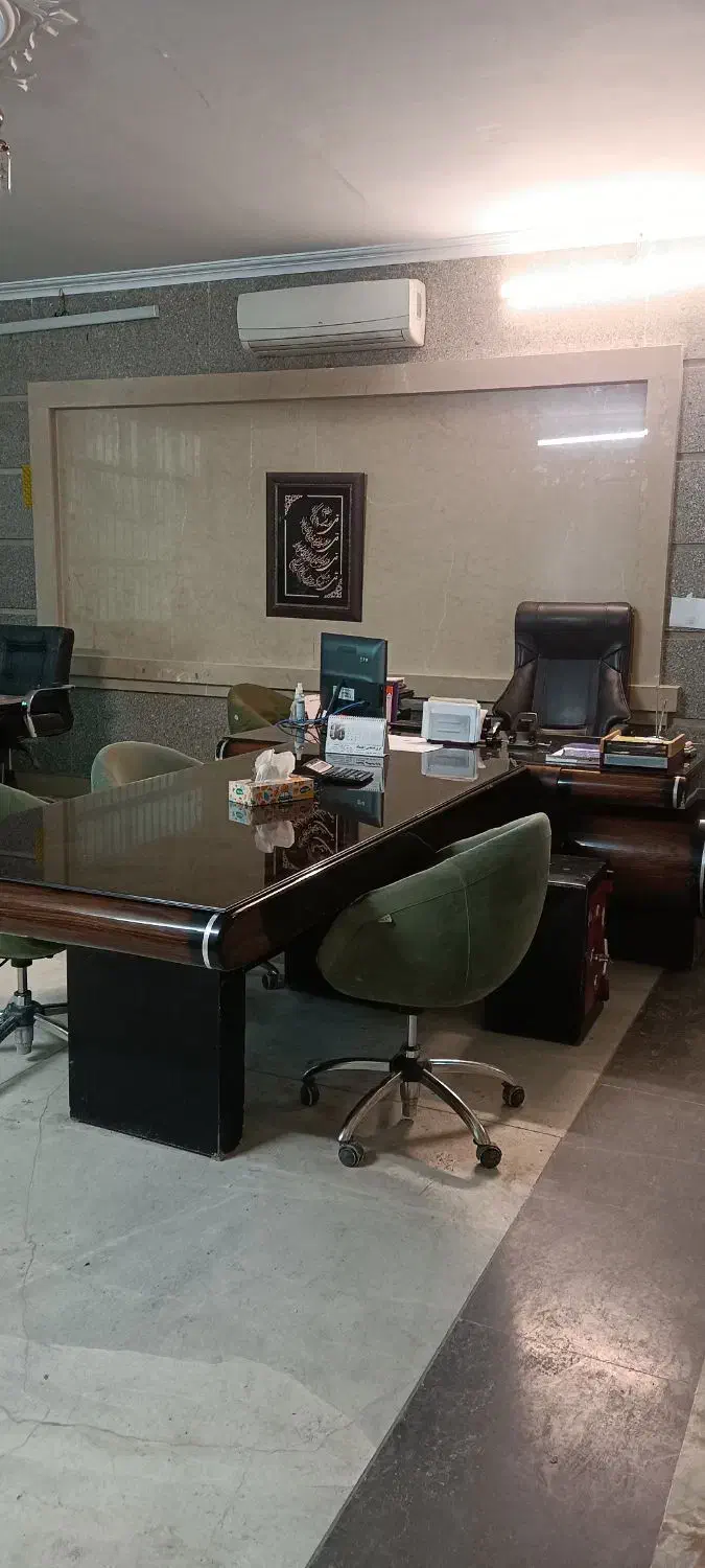 سرایدار(+سوییت جهت اسکان)|استخدام سرایداری و نظافت|رضویه, |دیوار