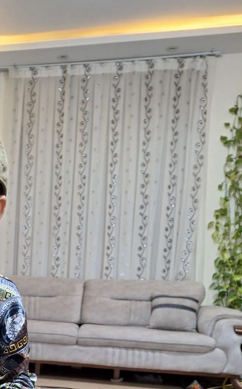 پرده حریر|پرده، رانر، رومیزی|شیراز, کوشک میدان|دیوار