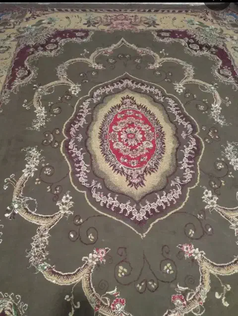 قالی ۱۲ متری گردویی تمیزبدون پارگی|فرش|خرمشهر, |دیوار