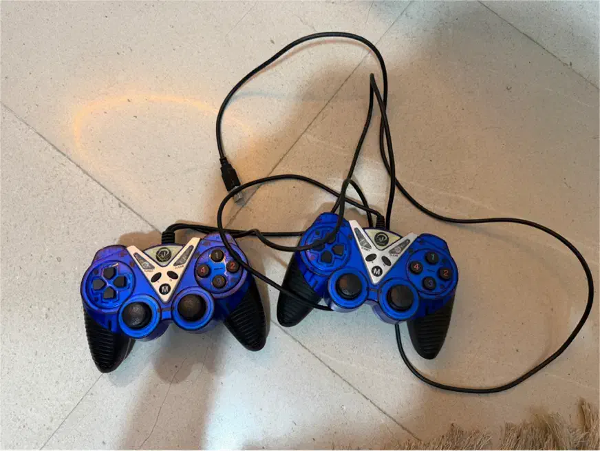 دسته بازی کامپیوتر USB|کنسول، بازی ویدئویی و آنلاین|تهران, باغ خزانه|دیوار