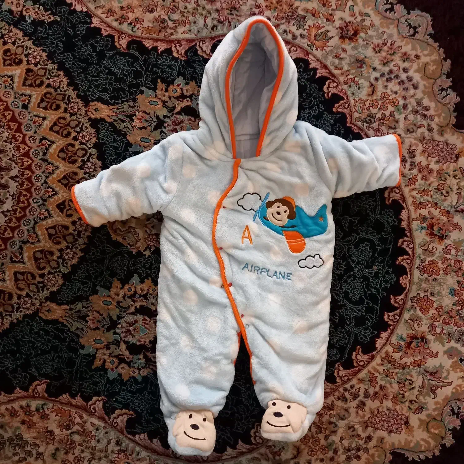 لباس نوزادی|کفش و لباس بچه|اصفهان, جلالیه|دیوار