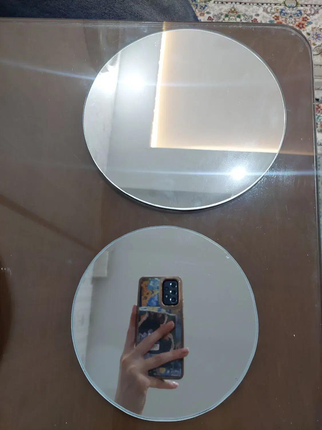 آیینه گرد|آینه|مشهد, چهنو|دیوار