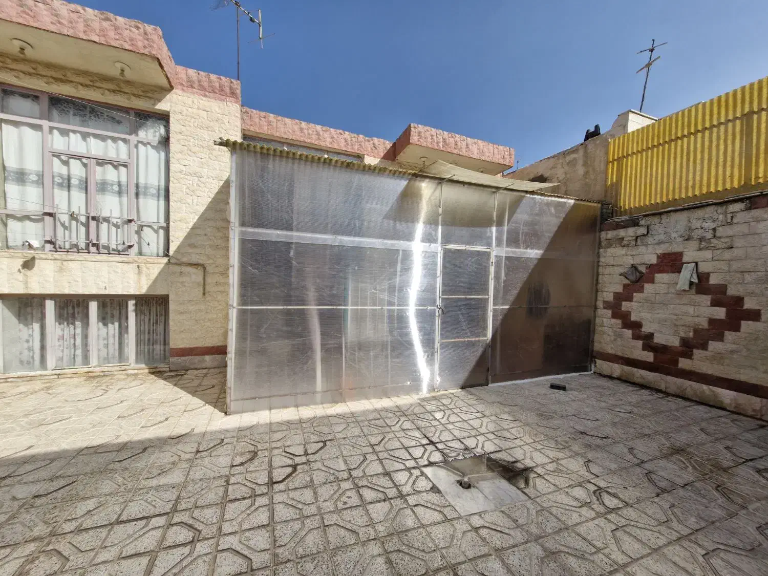 خانه ویلایی|فروش خانه و ویلا|مشهد, کارگران|دیوار