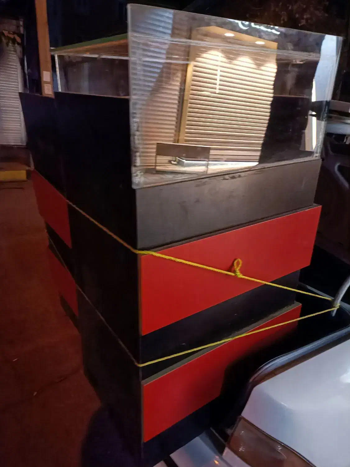 میز و کمد و ویترین|بوفه، ویترین، کنسول|مریوان, |دیوار