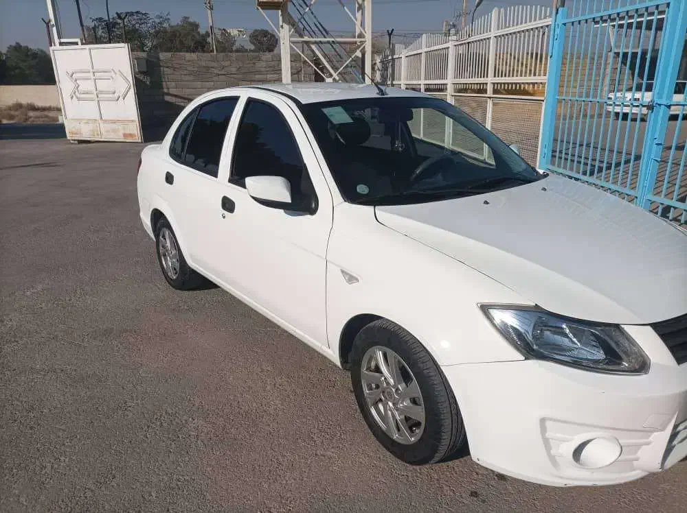 ساینا ۱۴۰۰ کمکار خوشگل با رینگ|خودرو سواری و وانت|اصفهان, کشاورزی|دیوار