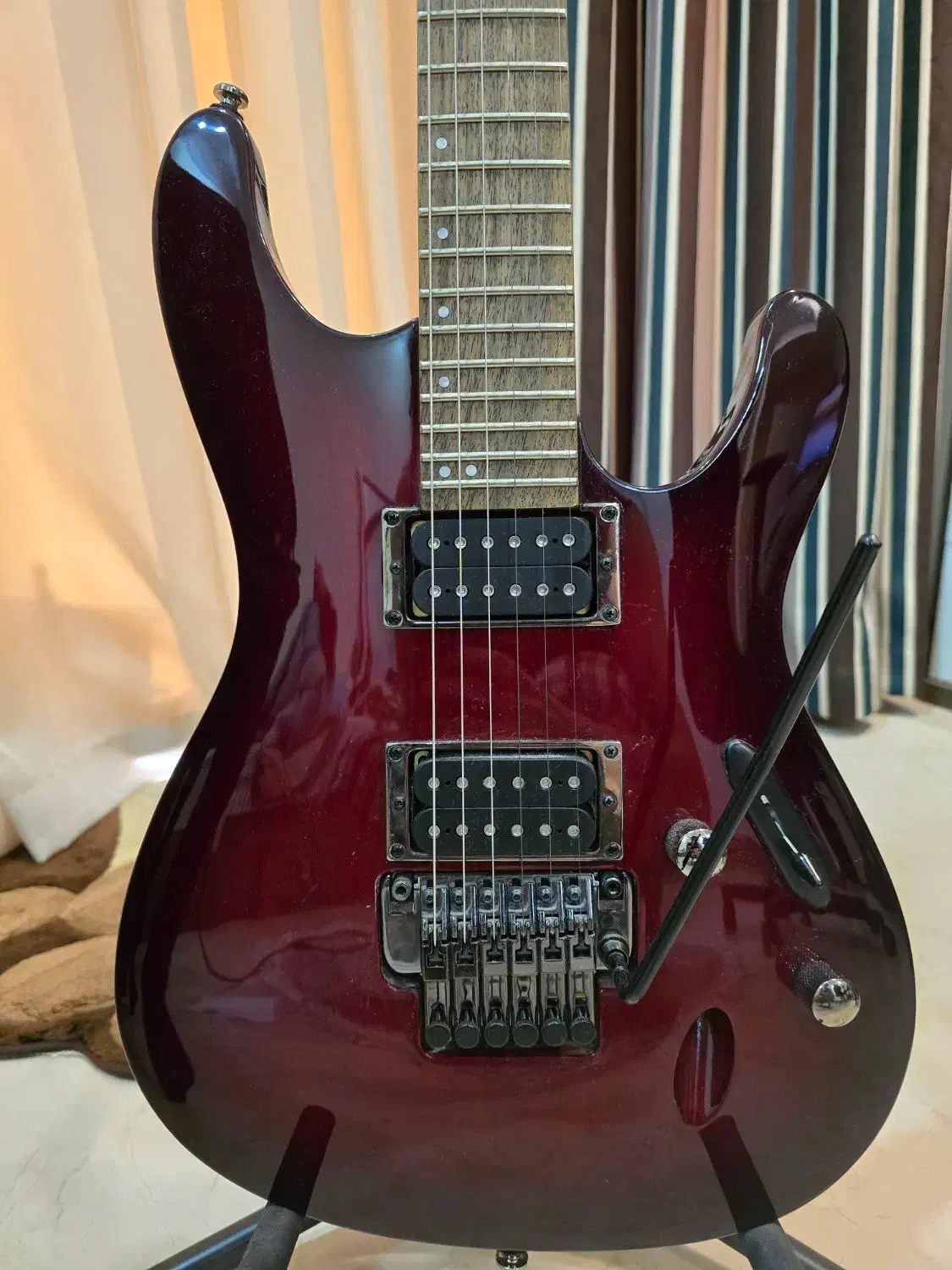 گیتار Ibanez S520|گیتار، بیس، امپلیفایر|تهران, فردوس|دیوار