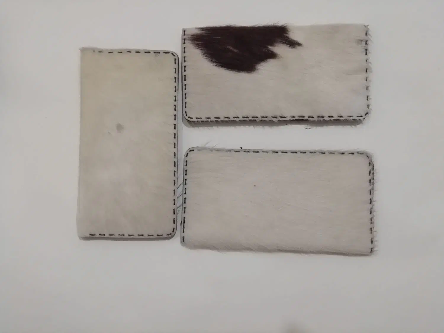 کیف پول و کیف کارتی دست‌دوز از پوست گاو طبیعی|کیف، کفش، کمربند|شیراز, باغ تخت|دیوار