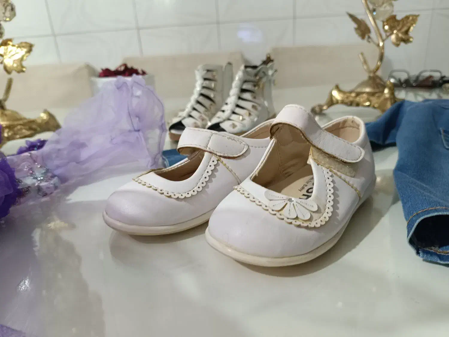 لباس بچه|کفش و لباس بچه|بروجرد, |دیوار