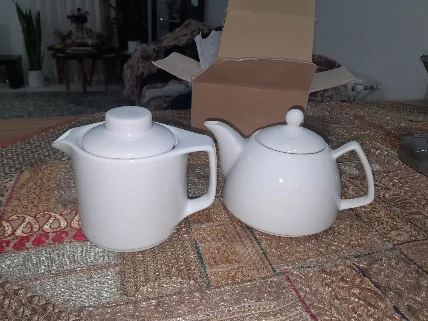 دو عدد قوری چینی هتلی مناسب چای دمنوش قهوه|قوری، کتری، قهوهساز دستی|ساری, |دیوار