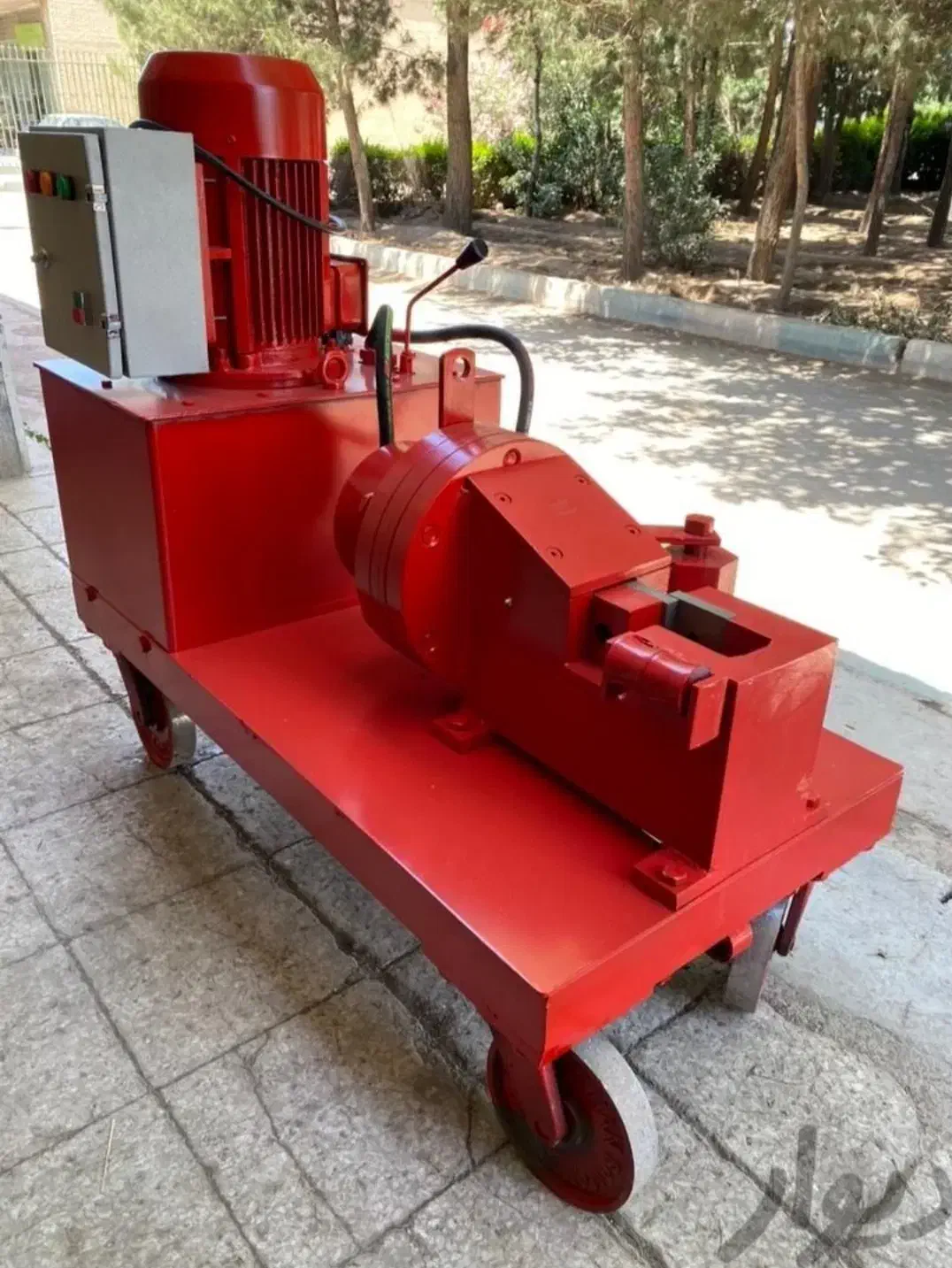 قیچی هیدرولیک گیربکسی میلگردبرش تسمه قطع کن گیوتین|ماشین‌آلات صنعتی|اصفهان, شهرک صنعتی امیرکبیر (شاپور جدید)|دیوار