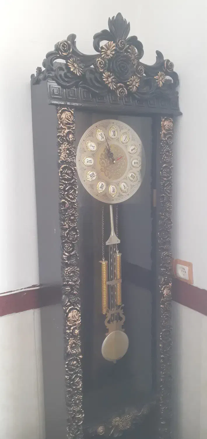 ساعت وآینه|ساعت دیواری و تزئینی|باینگان, |دیوار