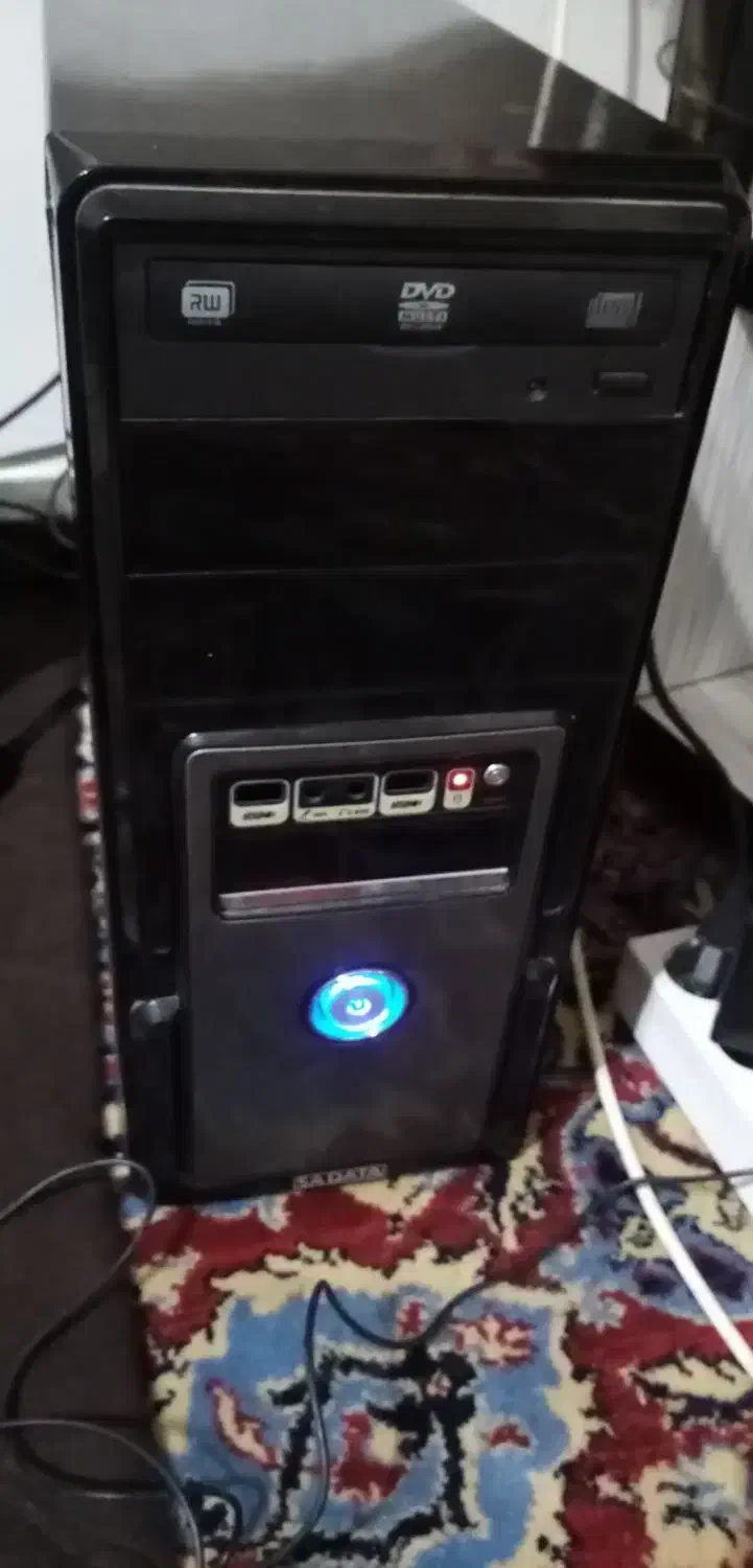 کامپیوتر کارکرده|رایانه رومیزی|بروجن, |دیوار