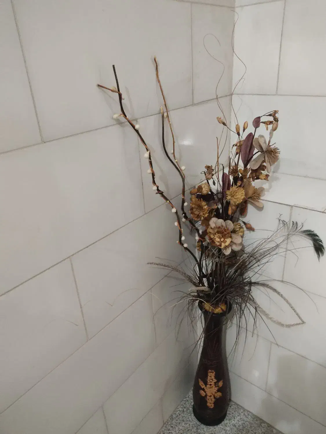 گلدان|گل مصنوعی|اصفهان, شهرک کاوه|دیوار