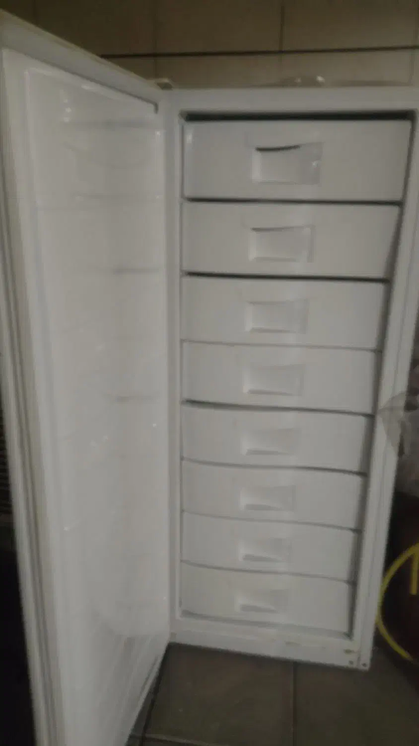 یخچال. تمام فریزر.کولر.لباسشویی|یخچال و فریزر|مرند, |دیوار