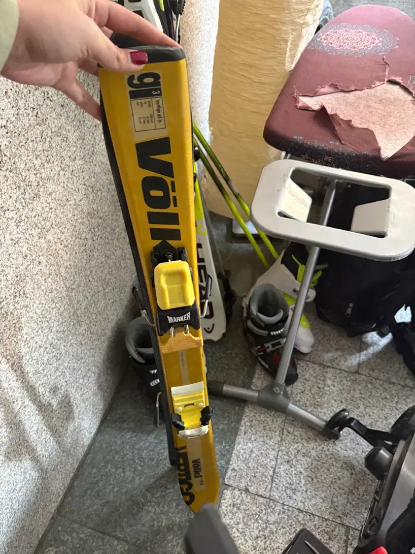 بوت و چوب اسکی بچگانه|ورزش‌های زمستانی|تهران, تهرانپارس جنوبی|دیوار