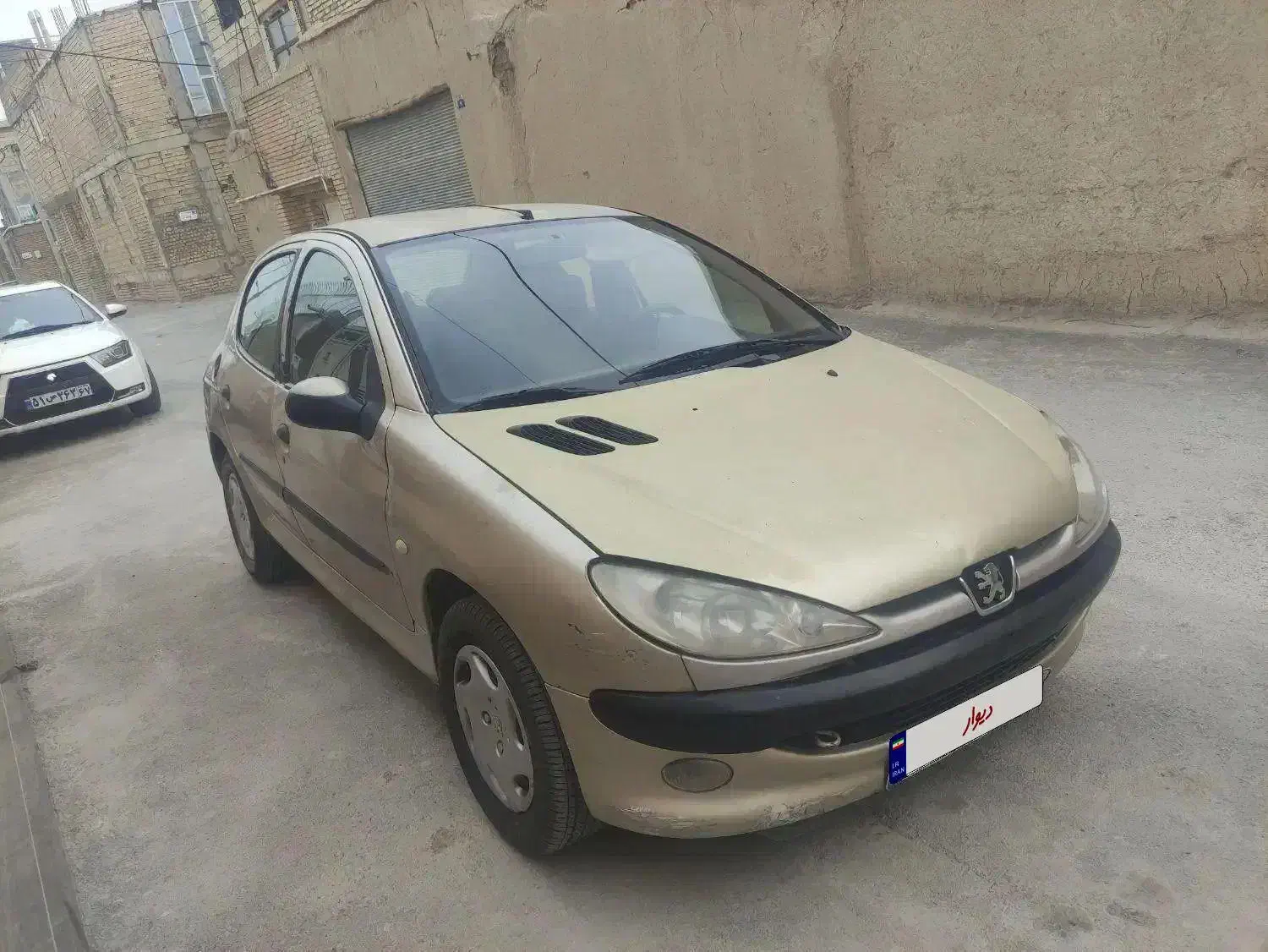 206|خودرو سواری و وانت|فلاورجان, |دیوار