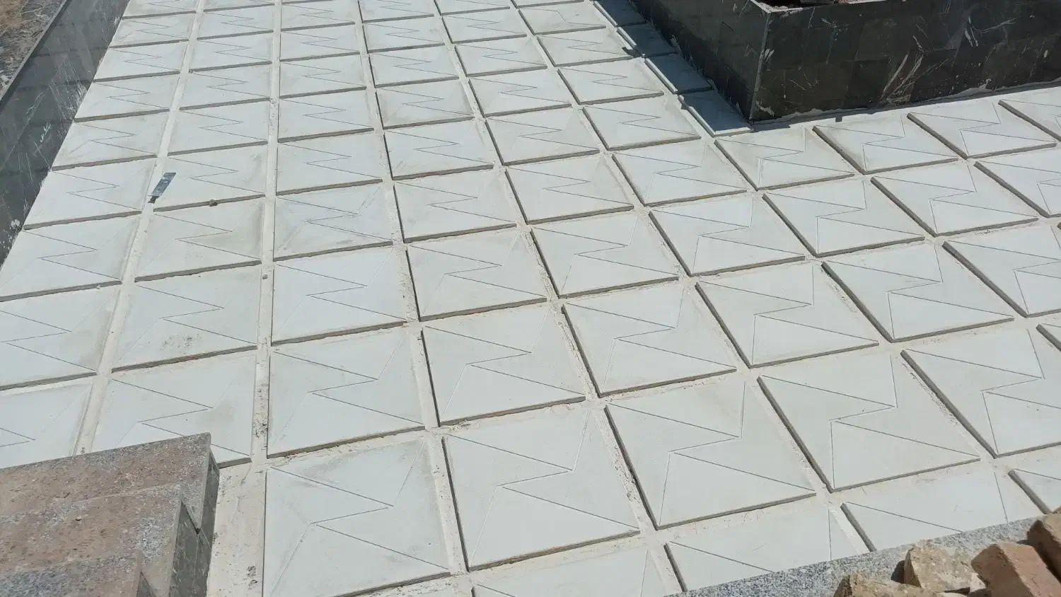 نصب کاشی وسرامیک وسنگ نما وراه پله|خدمات پیشه و مهارت|اراک, |دیوار