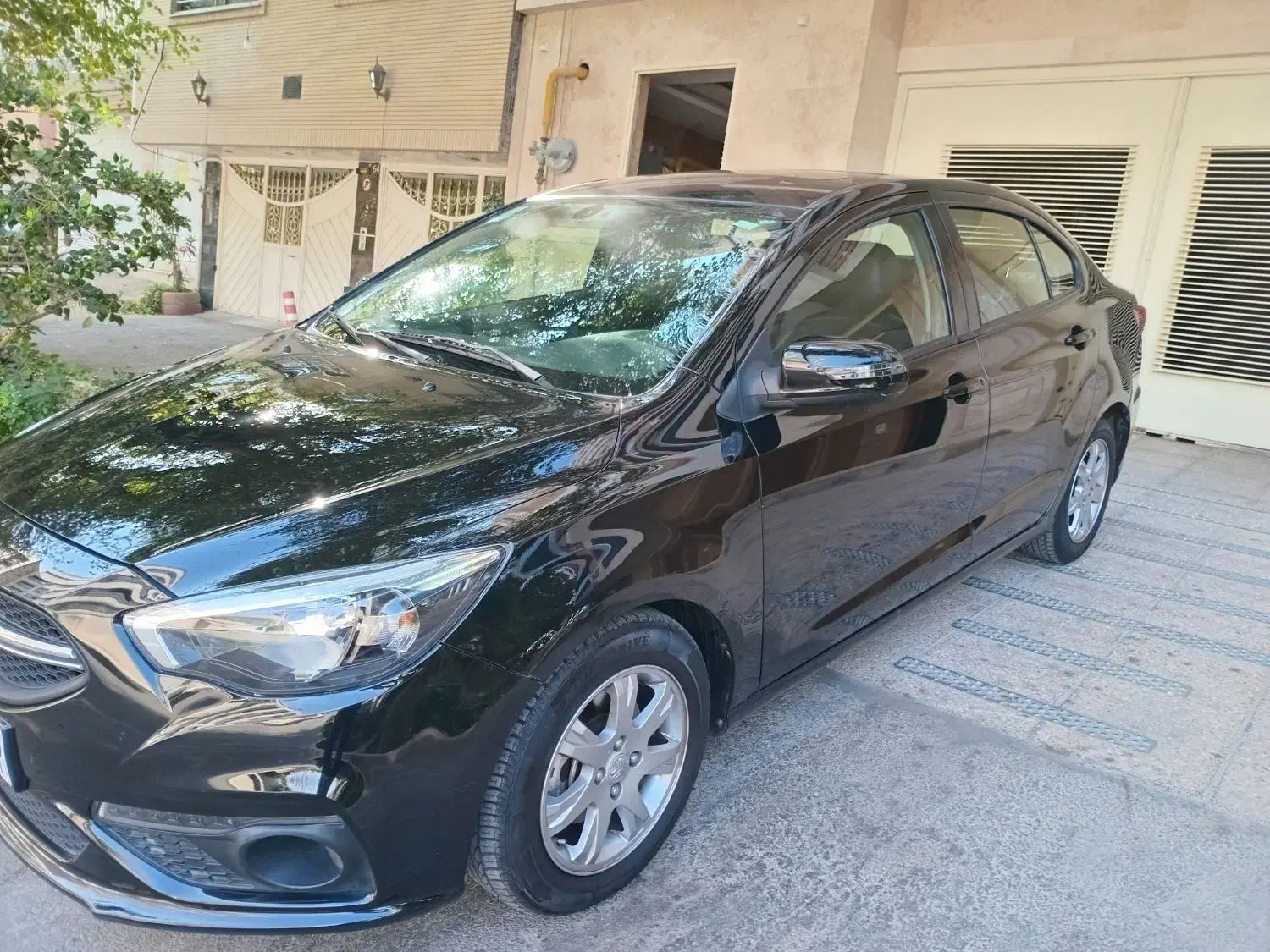 شاهین۴۰۱|خودرو سواری و وانت|اصفهان, باغ زیار|دیوار