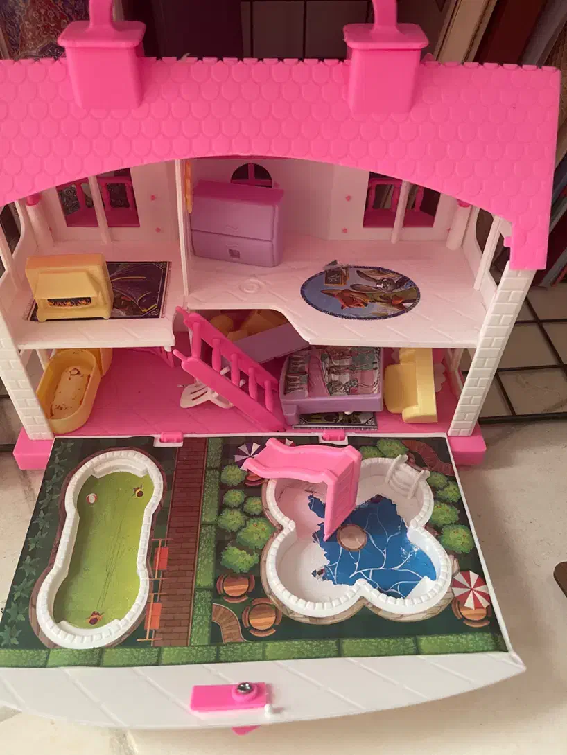 اسباب بازی|اسباببازی بچه|اقلید, |دیوار