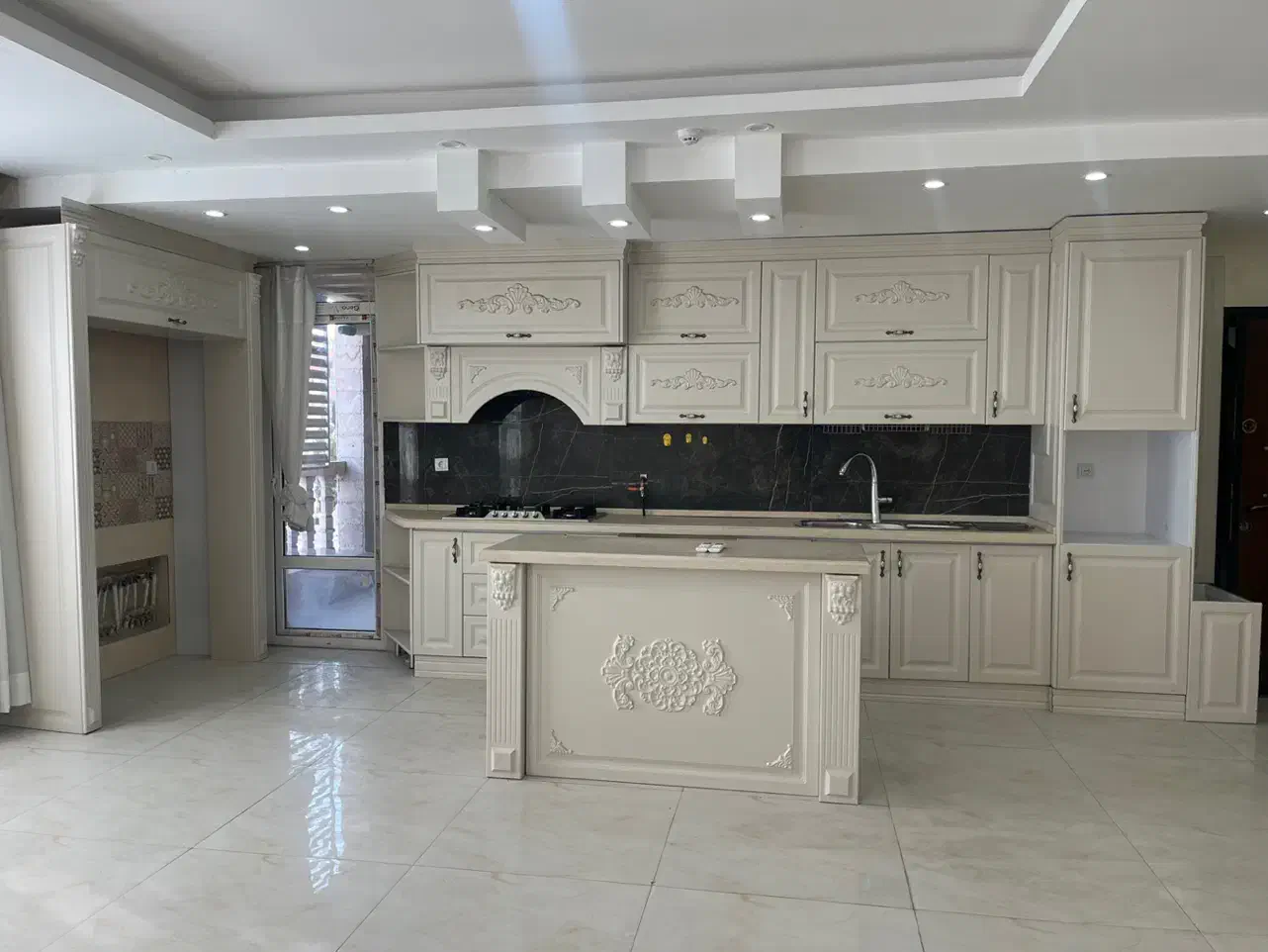 تک واحدی ۱۵۰ متری ۳ خواب کوی دانشگاه|فروش آپارتمان|شیراز, دانشگاه شیراز|دیوار