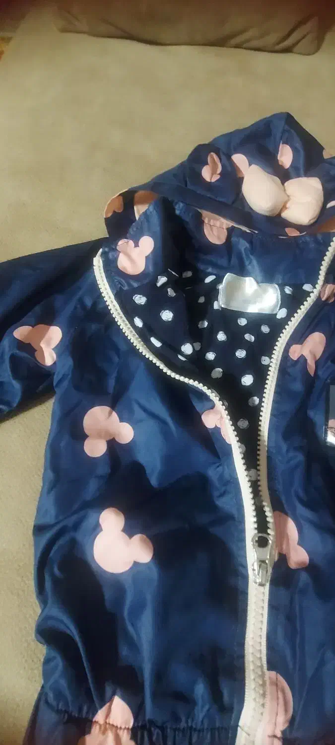 بارونی خوشگل خارجی و شلوار جین ترک مناسب|لباس|محمدشهر, همایون ویلا|دیوار