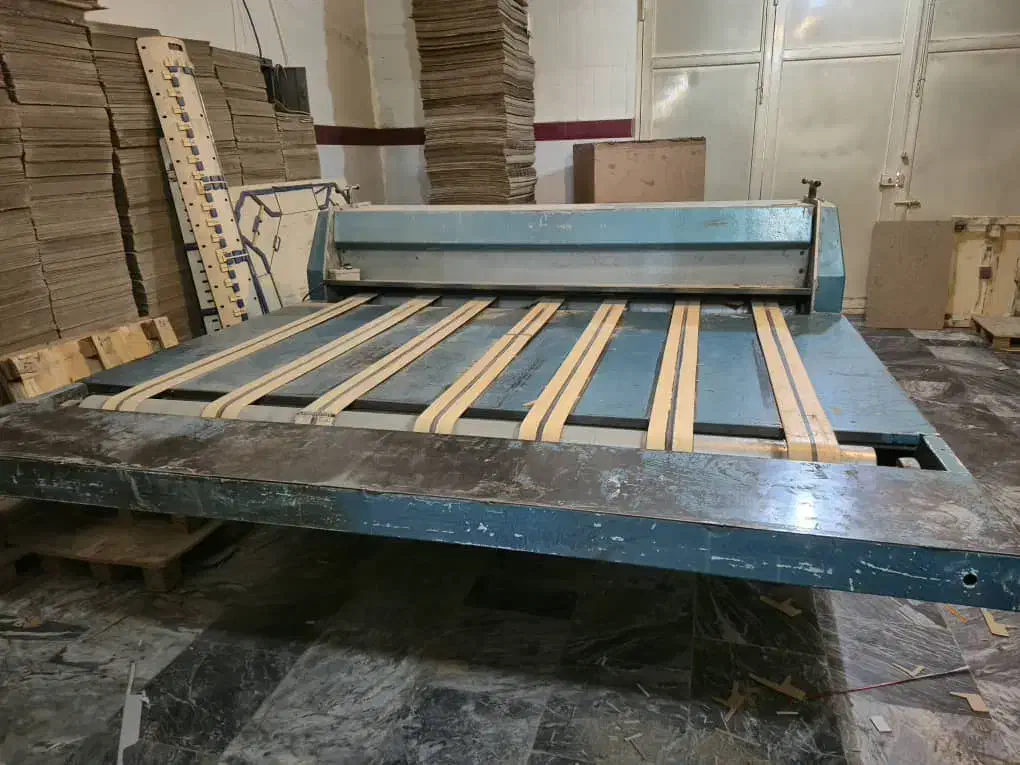 دستگاه کارتن سازی|ماشین‌آلات صنعتی|قلعه نو, |دیوار