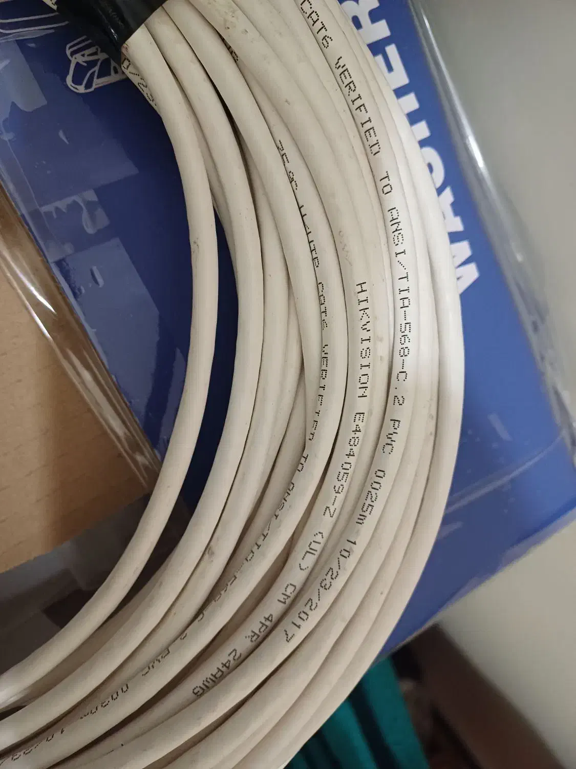 کابل شبکه هایویژن cat6 نو حدود ۲۰ متر|مودم و تجهیزات شبکه|نجف‌آباد, جعفرآباد|دیوار