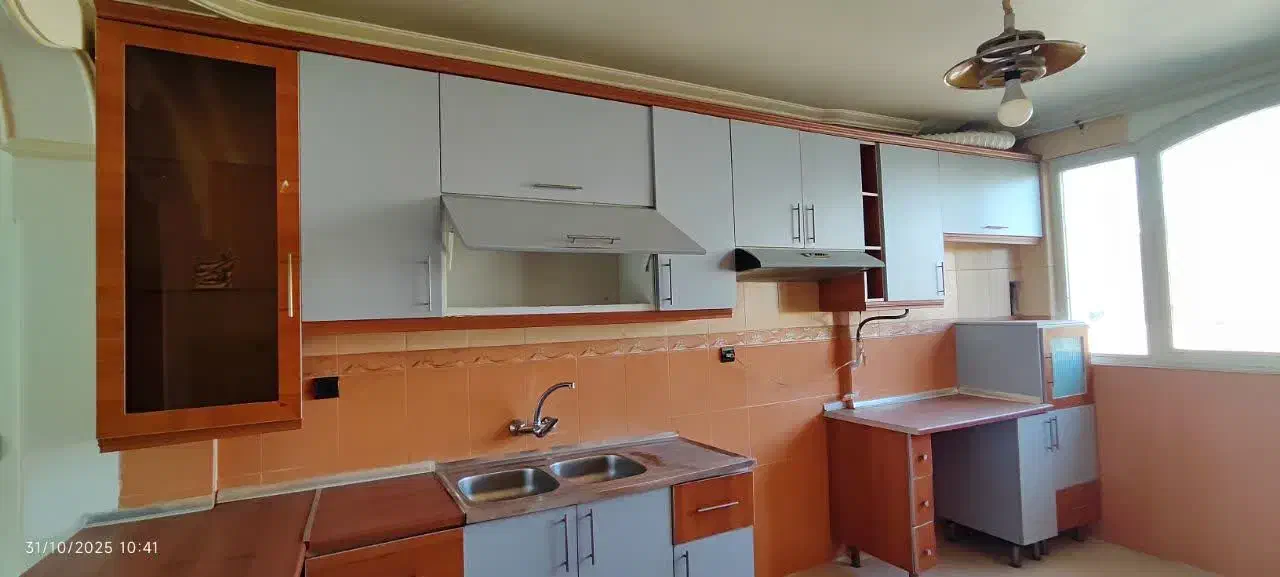 فروش فوری کابینت دست دوم|مصالح و تجهیزات ساختمان|تهران, شهرک ولیعصر جنوبی|دیوار