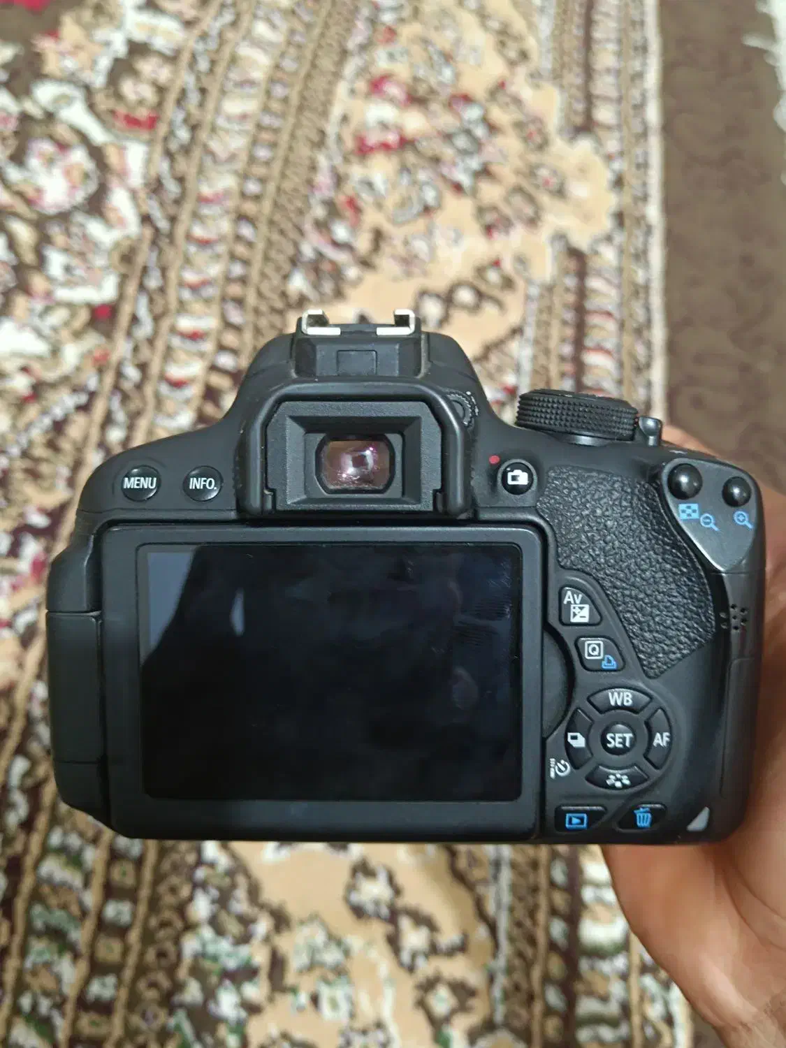 دوربین کانن700d|دوربین عکاسی و فیلم‌برداری|بیکاه, |دیوار