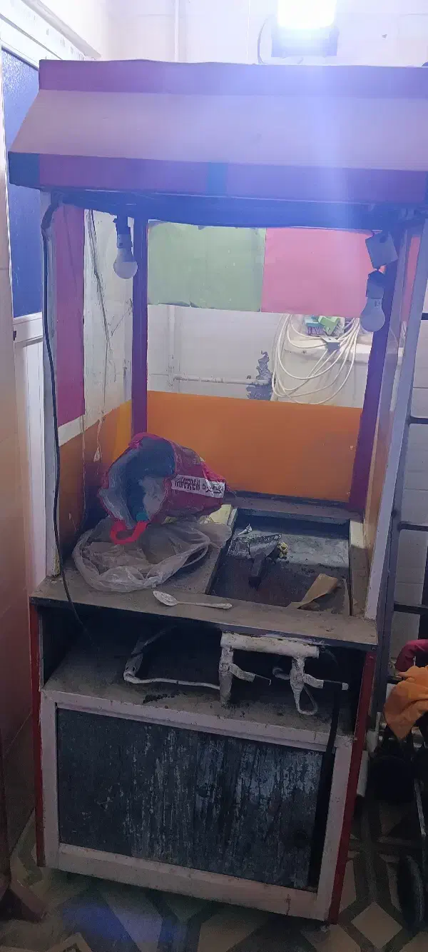 فر ساندویچی|کافیشاپ و رستوران|چمران, |دیوار