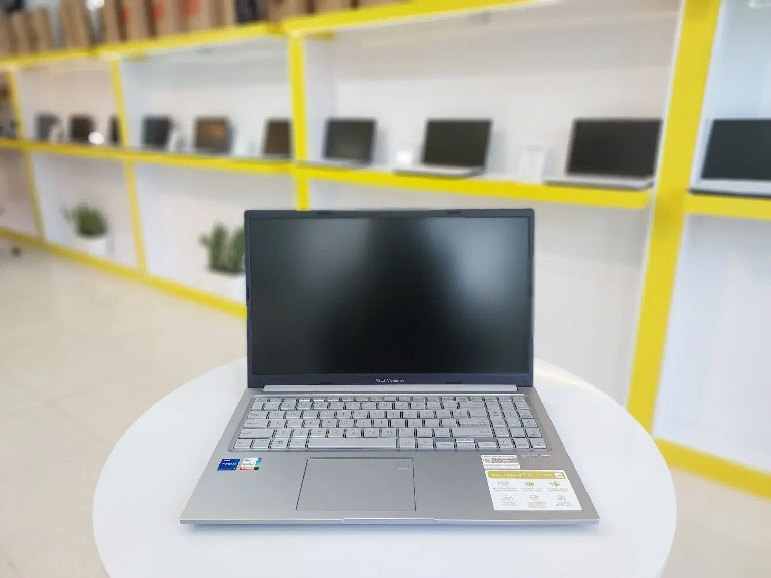 لپ تاپ Asus vivobook اقساط حکمت کارتی|رایانه همراه|کرمانشاه, |دیوار