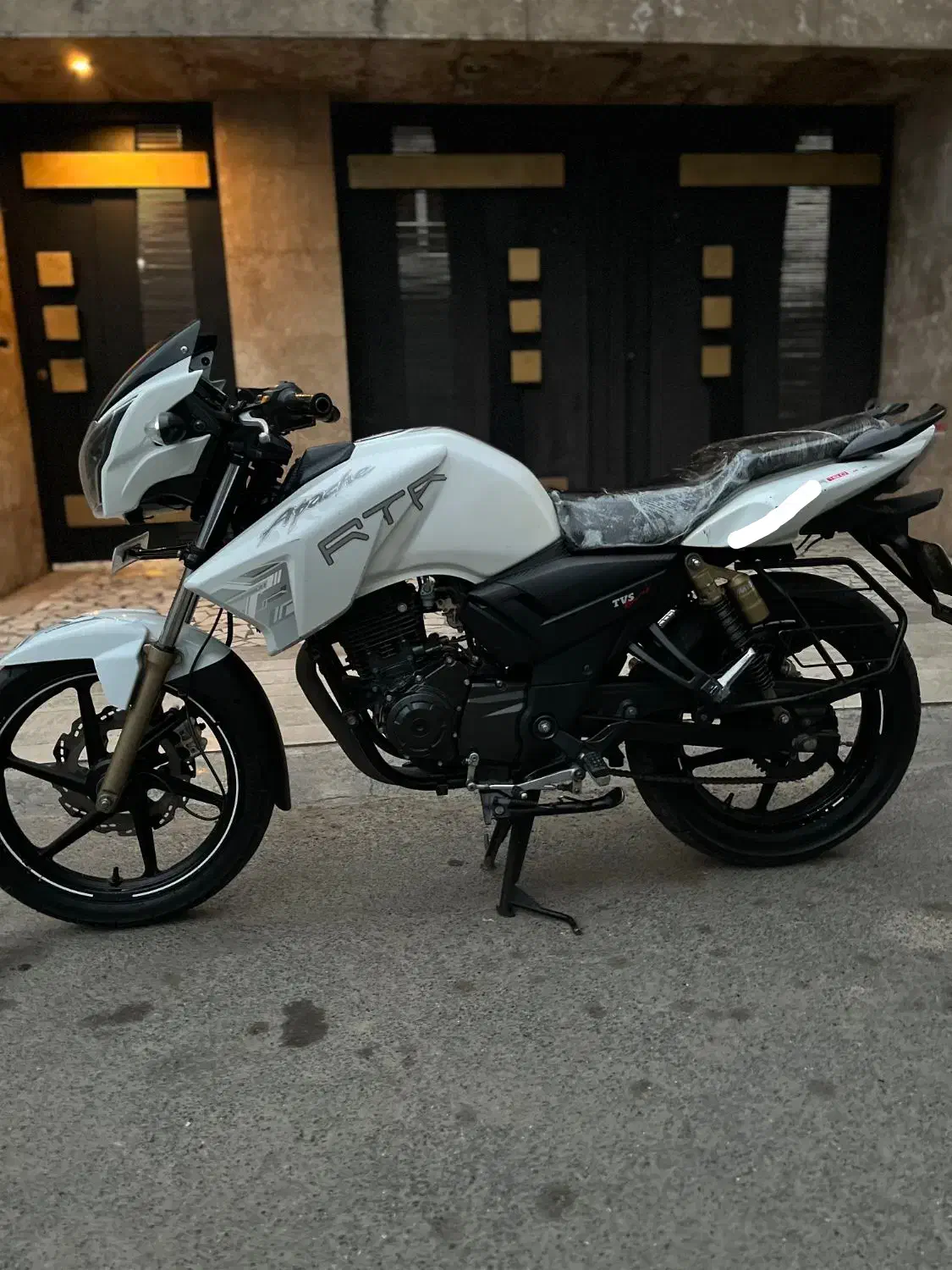 اپاچی180|موتورسیکلت|گرگان, |دیوار