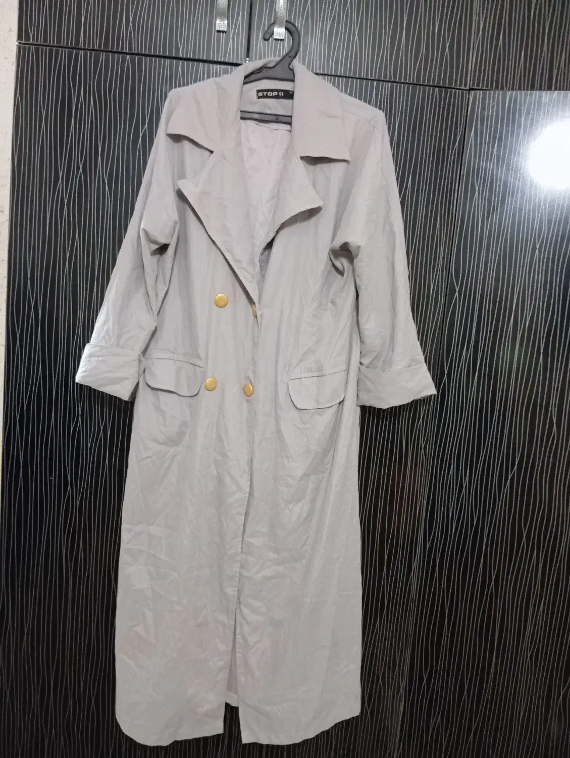 پوشاک و کیف وکفش|لباس|رشت, یخسازی|دیوار